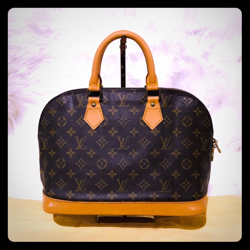 Authentic, beautiful, vintage Louis Vuitton Alma